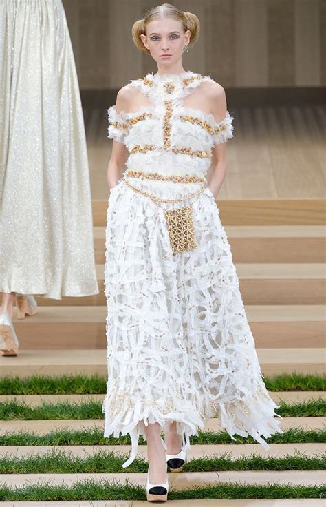 vestidos elegantes chanel|Chanel dresses.